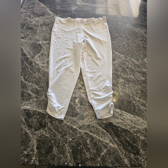 TANGO MANGO White Athletic Leggings - Picture 4 of 6